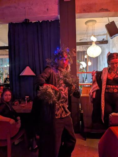 PXL 20251031 232332085